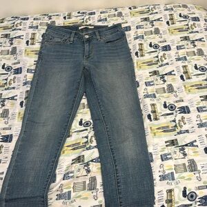 Levis skinny jeans, blue, size 26